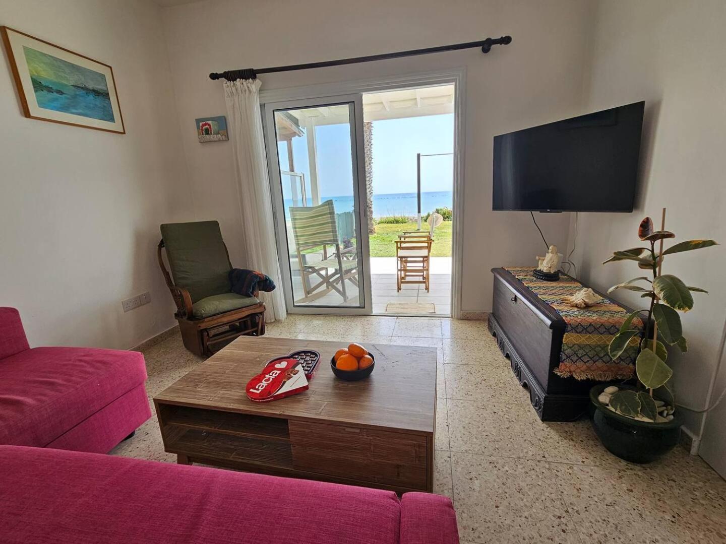 Ammos Beachfront Villa Paradise Larnaca Exteriér fotografie