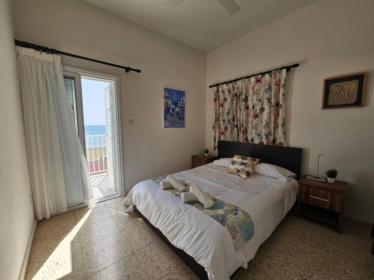 Ammos Beachfront Villa Paradise Larnaca Exteriér fotografie